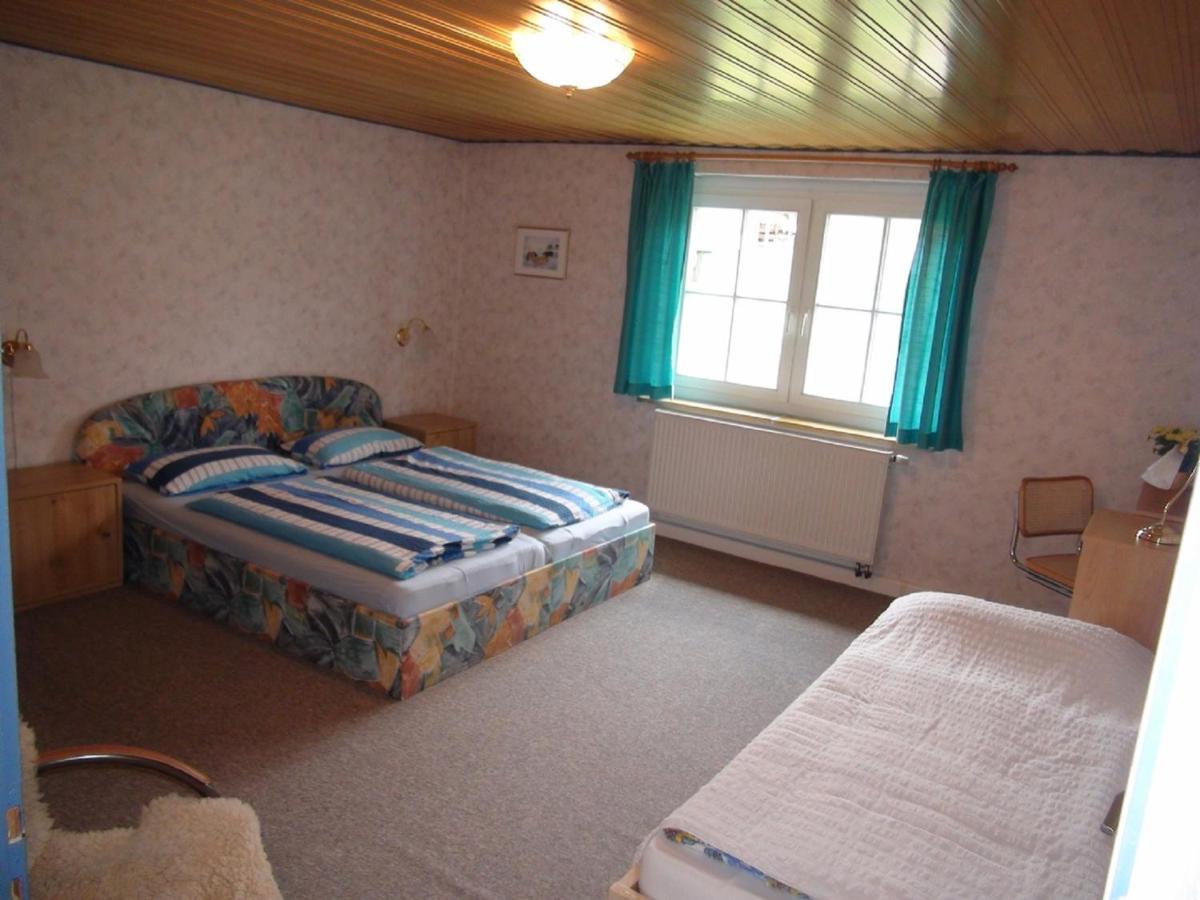 Feriengut Dietzsch Apartman Poritzsch Szoba fotó